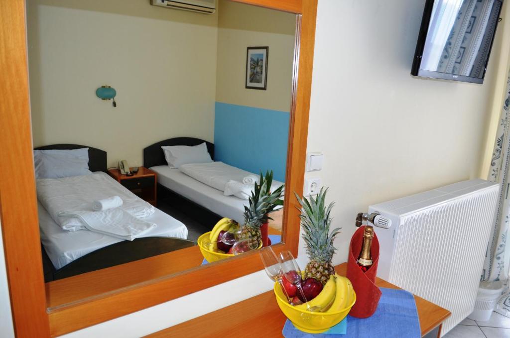 Hotel Europe Inn Paralia Katerinis Exterior photo